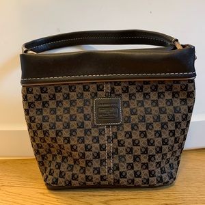 Liz Claiborne handbag 🔸